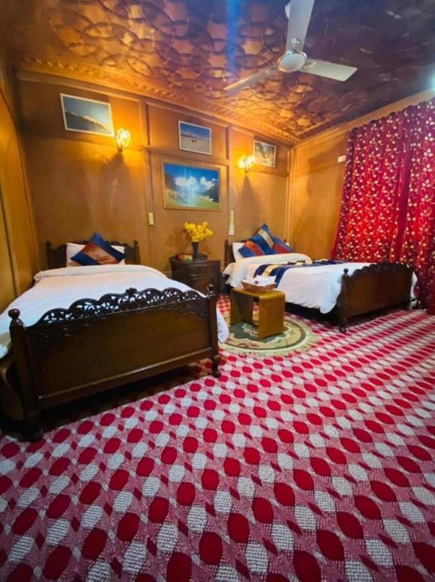 Srīnagar The Heritage Group Of Houseboats المظهر الخارجي الصورة