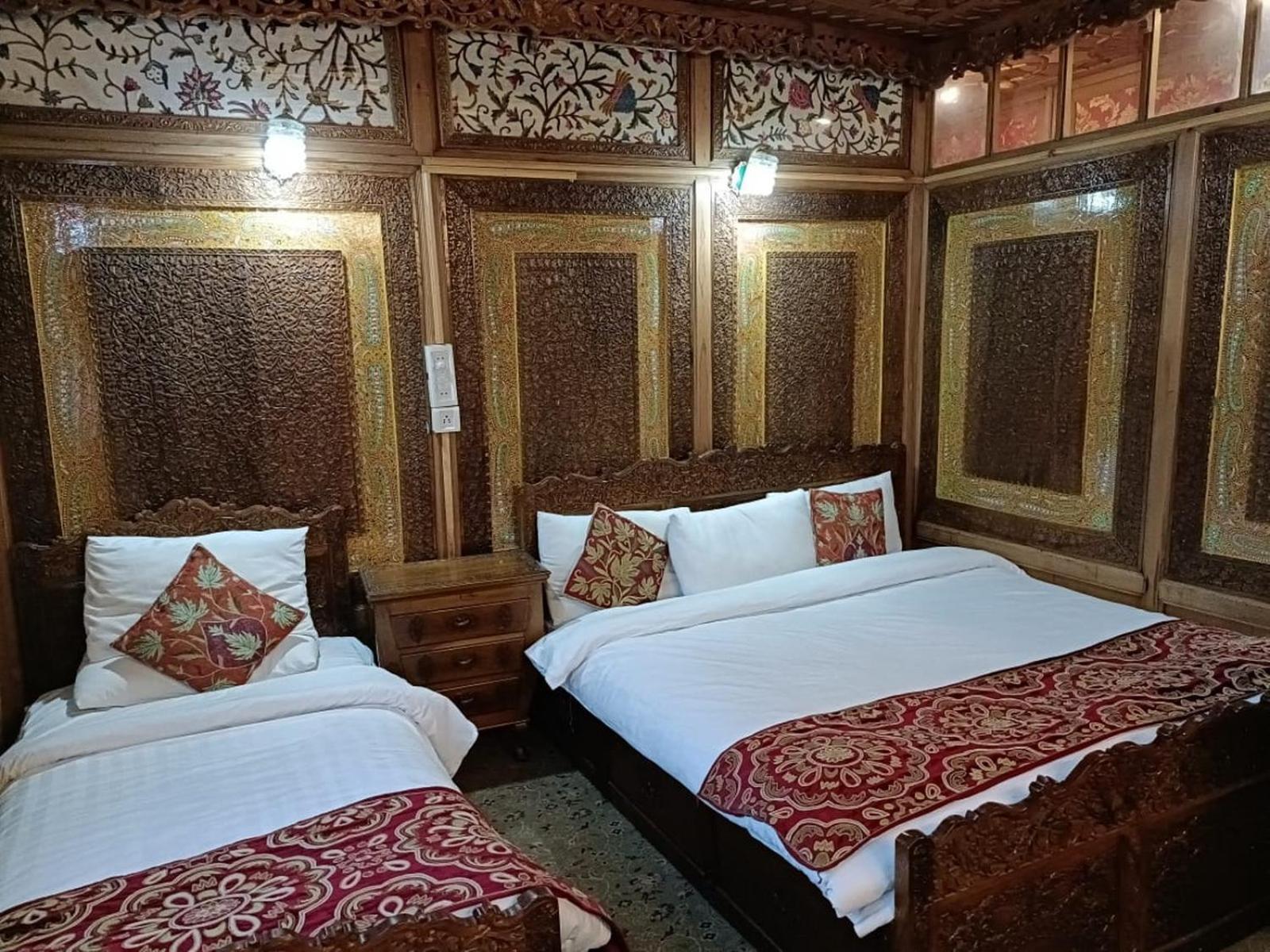Srīnagar The Heritage Group Of Houseboats المظهر الخارجي الصورة
