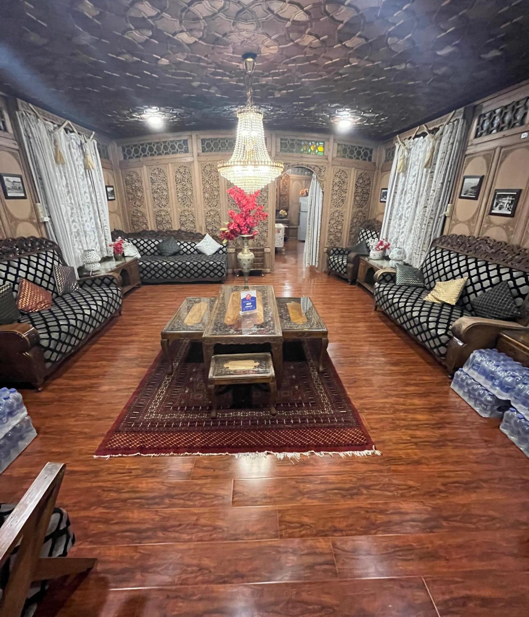Srīnagar The Heritage Group Of Houseboats المظهر الخارجي الصورة