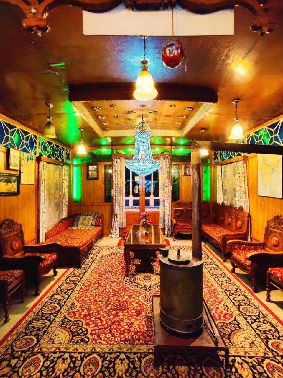 Srīnagar The Heritage Group Of Houseboats المظهر الخارجي الصورة