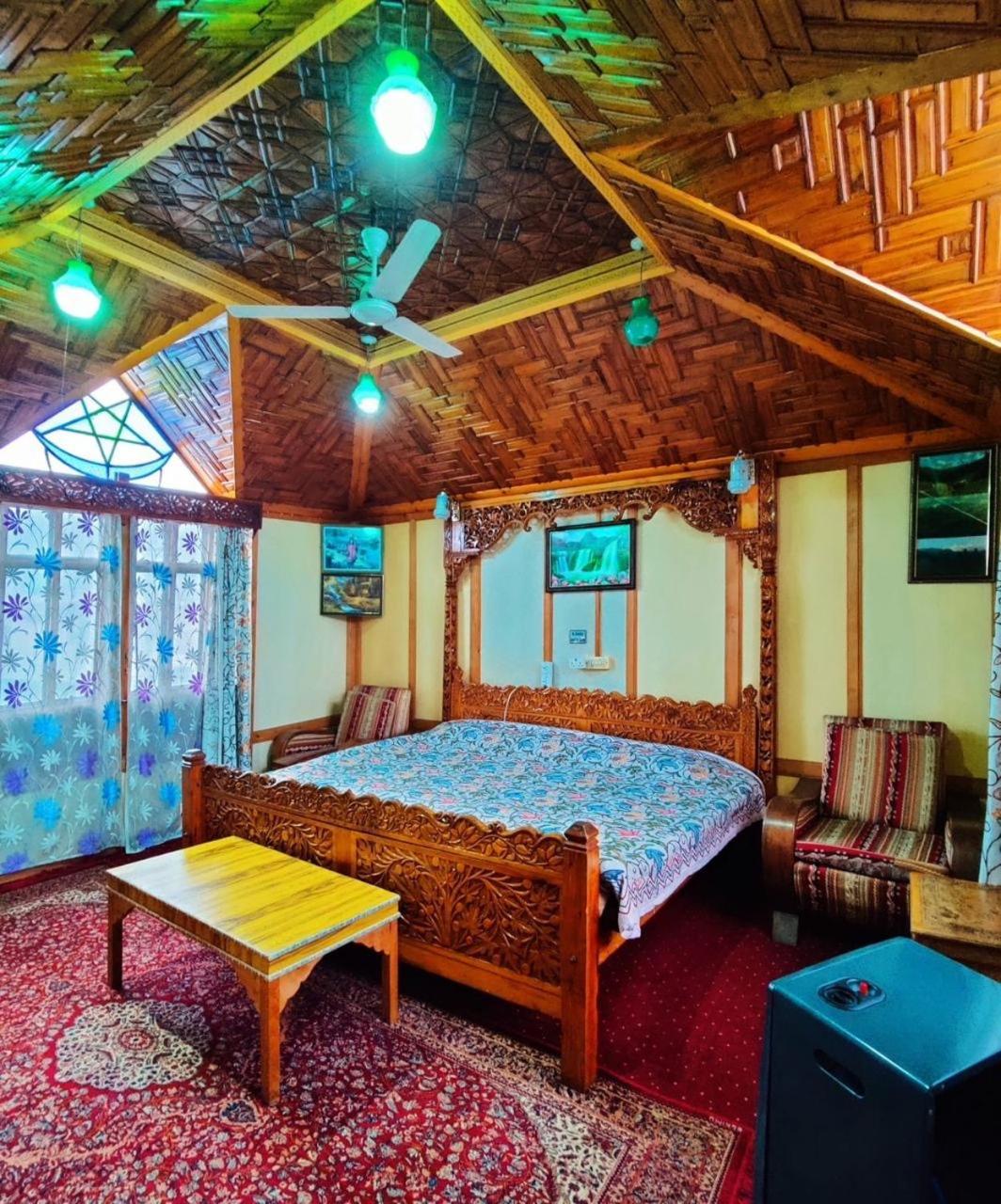 Srīnagar The Heritage Group Of Houseboats المظهر الخارجي الصورة